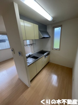 【キッチン】 | シャーメゾンwill | 同タイプのお部屋です（現況を優先します）※中部屋のため、側面窓はありません