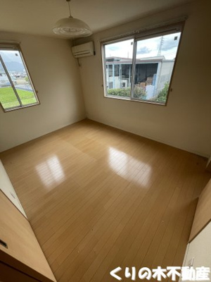 【洋室】 | シャーメゾンwill | 同タイプのお部屋です（現況を優先します）※中部屋のため、側面窓はありません