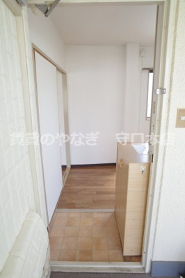 【玄関】 | ロイヤル桑原