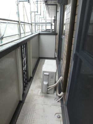 【バルコニー】 | セジュールJIN Ⅱ棟 | 外からの目が気にならないバルコニーで洗濯物が干せます