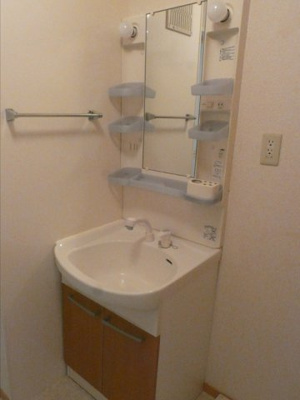 【洗面所】 | セジュールJIN Ⅱ棟 | 脱衣スペースもあります