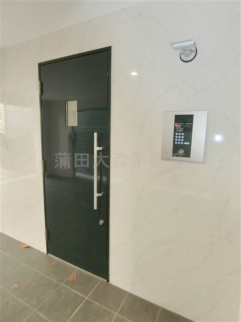 ヴィエント大森本町のエントランス|TVモニター付オートロック　エントランス