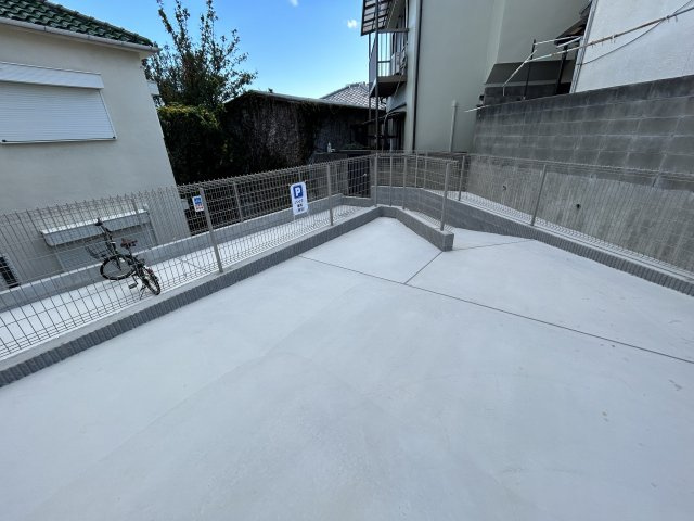 クローバー富士5号館の駐車場