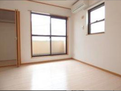 【居間・リビング】 | ラフィネ | ※同物件・同タイプの写真です。