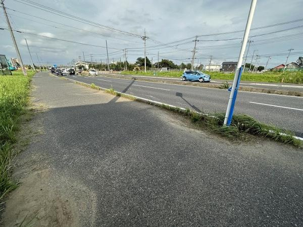 木更津市瓜倉　土地の外観|県道87号線に面しています。