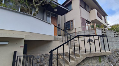 【エントランス】 | 萩谷月見台戸建