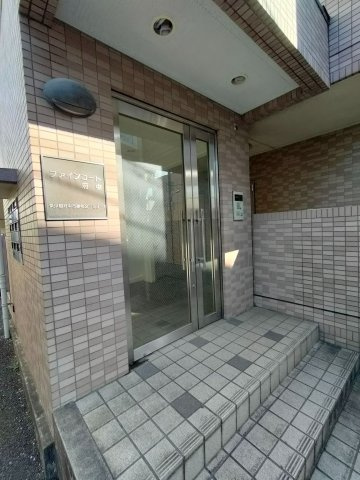ファインコート府中のエントランス