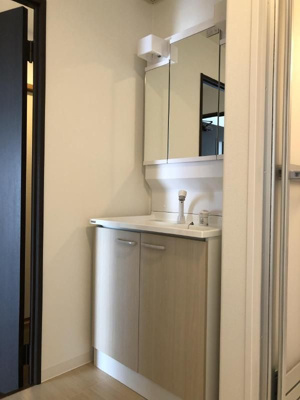 【洗面所】 | サーパス鷹子弐番館