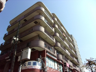 【外観】 | エスカイア本千葉プラザ第一 | 外観は落ち着いています