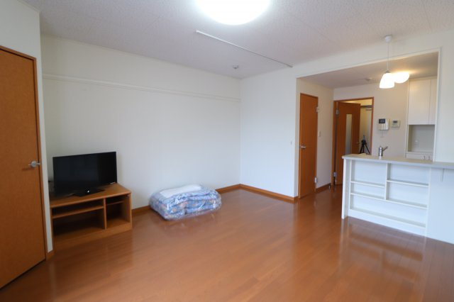 レオパレスリビエルブランシェⅡの洋室