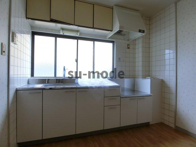 上穂ロイヤルハイツのキッチン