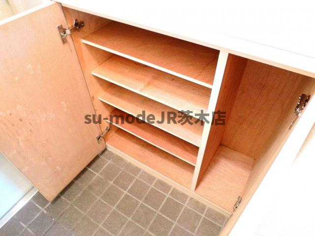 735柳ビルの収納