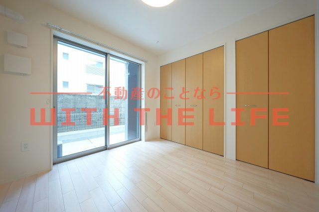 コロンⅡ【10,000円キャッシュバック対象物件】の洋室|ゆったりした洋室です
