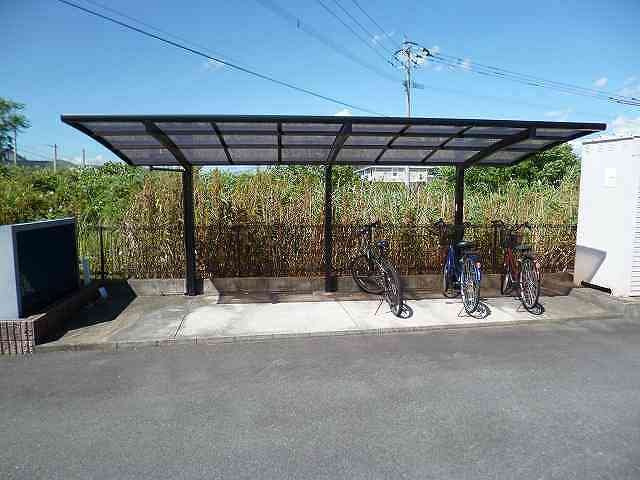 レオパレスシャルマン六田Ⅲのその他