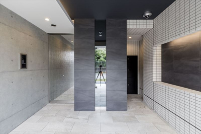 【エントランス】 | クレイズ