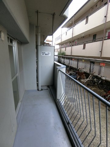 鮎川ハイツのバルコニー