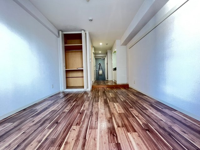 FLATSMPの居間・リビング