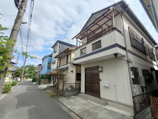 岩槻区小溝貸家の外観|物件の外観です