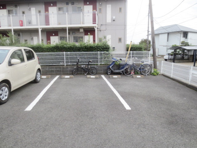 【駐車場】 | ルミエールエビナ