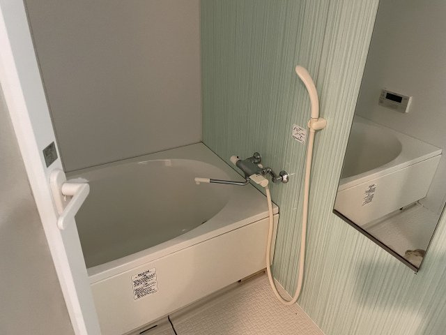 【浴室】 | プレメント豊中