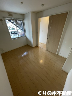 【寝室】 | メゾン ド ブラン | 使い勝手のいい寝室です