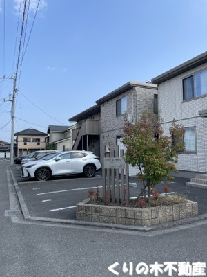 【駐車場】 | メゾン ド ブラン | 駐車スペースもあります