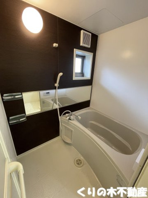 【浴室】 | メゾン ド ブラン | 落ち着いた空間のお風呂です