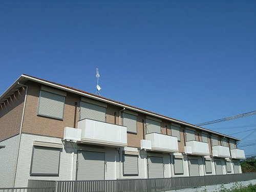 サーティーン12の外観