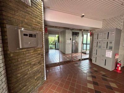 【エントランス】 | 西谷三和プラザ