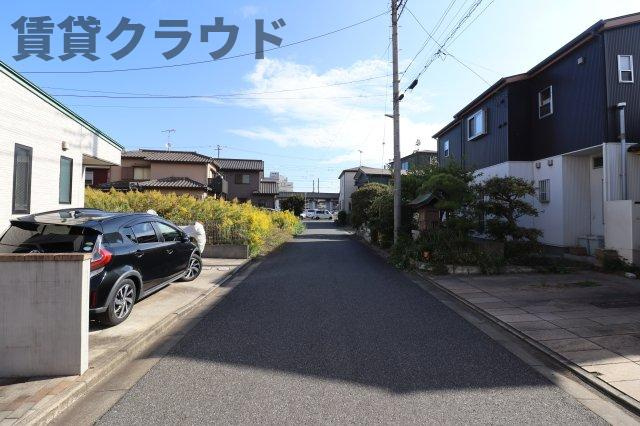 ディアステスタ港の周辺