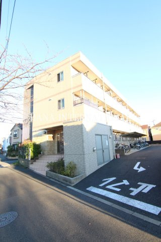 スプリングホームの外観