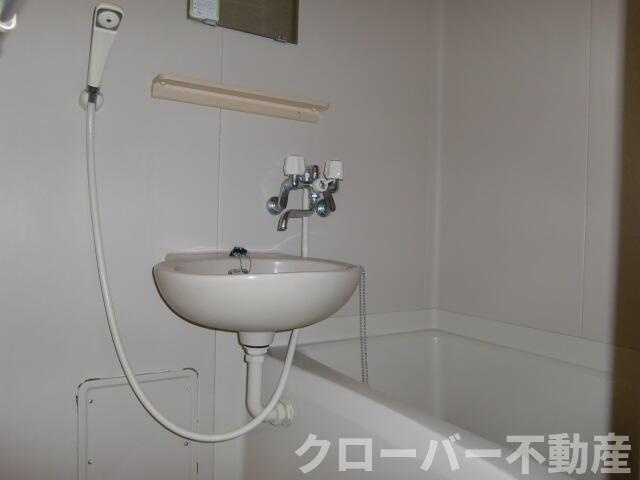 スリジエの洗面所