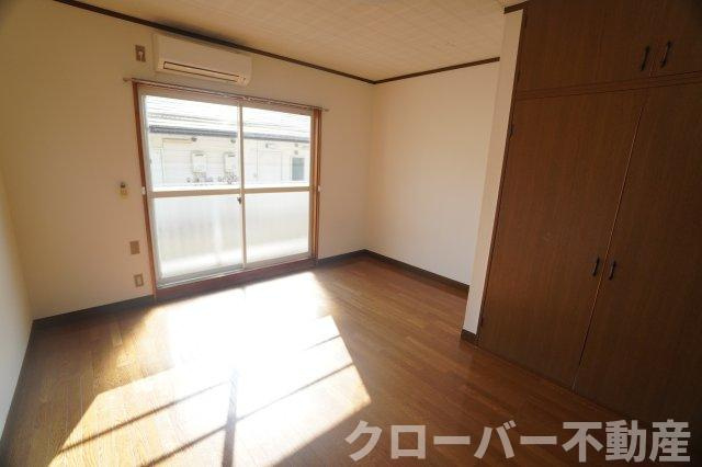 スリジエの居間・リビング