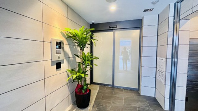 【ロビー】 | ローズコーポ堺筋本町