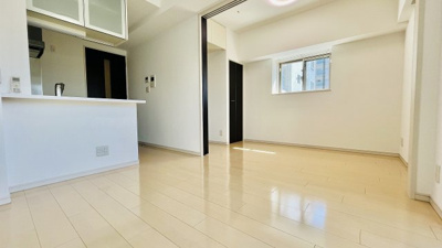 【居間・リビング】 | クリスタルエグゼ心斎橋