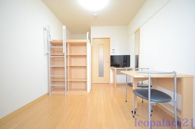 【洋室】 | レオパレス阪急塚口