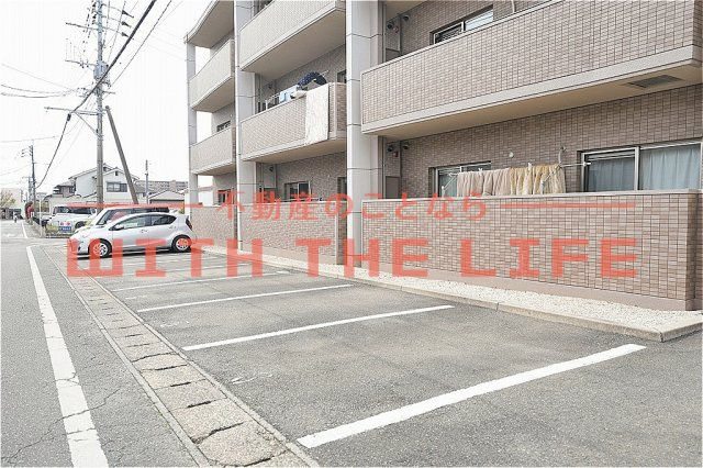 キャッスルリオ【10,000円キャッシュバック対象物件】の駐車場|駐車場です