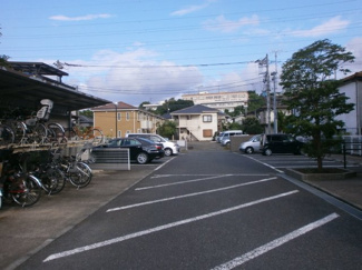 【駐車場】 | エーデルワイス高見