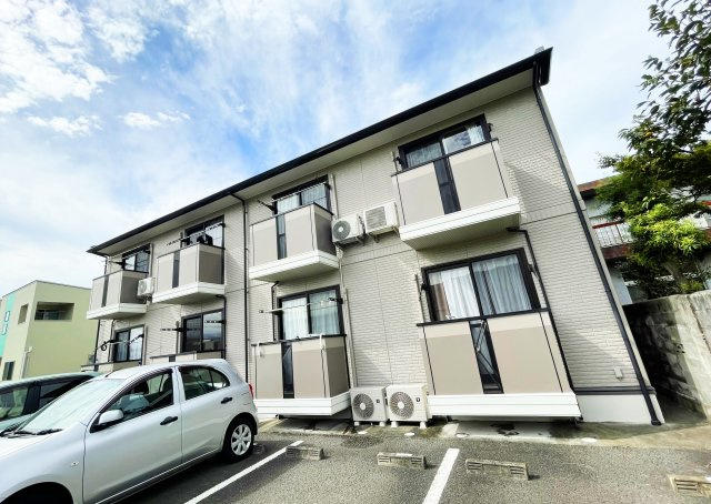 セリバテールの外観