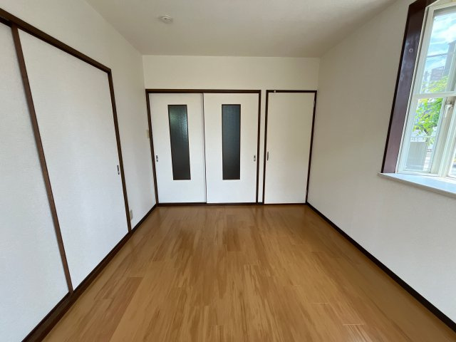 エスポワール御立Ｂの居間・リビング