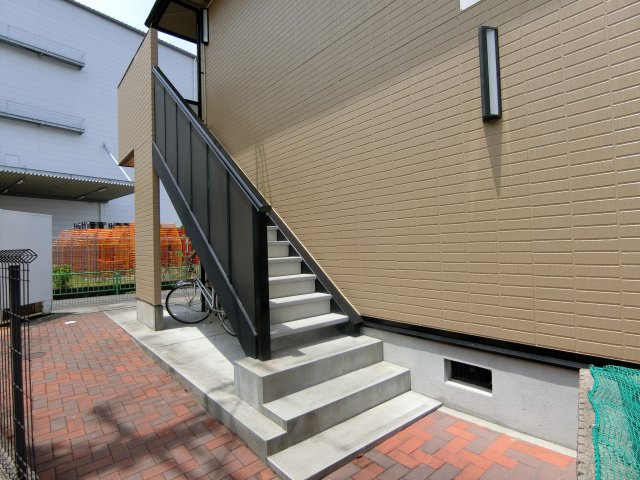 サンクリエイトⅡAのエントランス