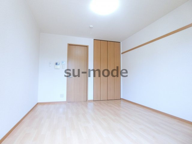 サンクリエイトⅡAの居間・リビング