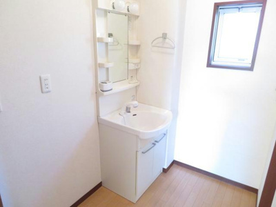 【洗面所】 | サニーガーデン花垣B