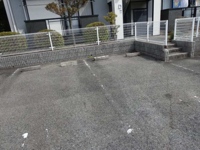 【駐車場】 | サンビレッジコニシ | サンビレッジコニシ （Good Home)