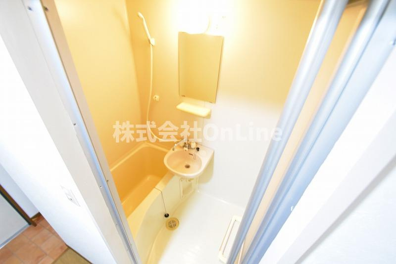 八尾市宮町１丁目の賃貸マンションの浴室