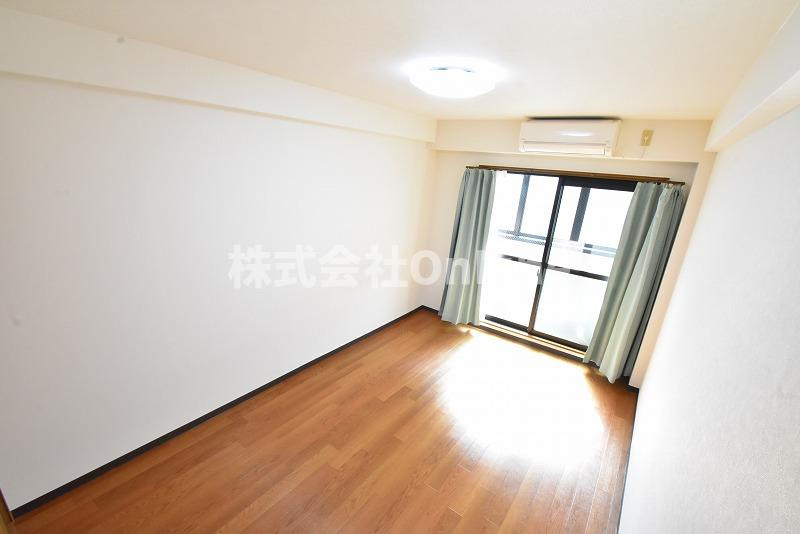 八尾市宮町１丁目の賃貸マンションの内装
