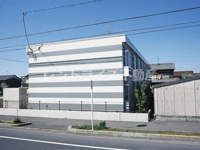 レオパレス住吉の外観