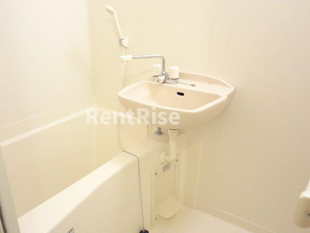 レオパレスサーマルの浴室