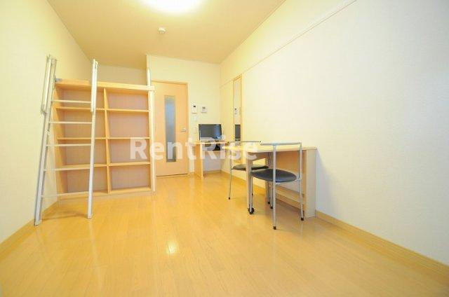 レオパレス天王の居間・リビング