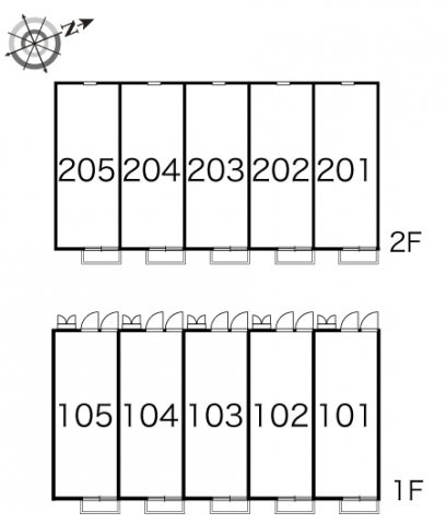 レオパレス五条のエントランス